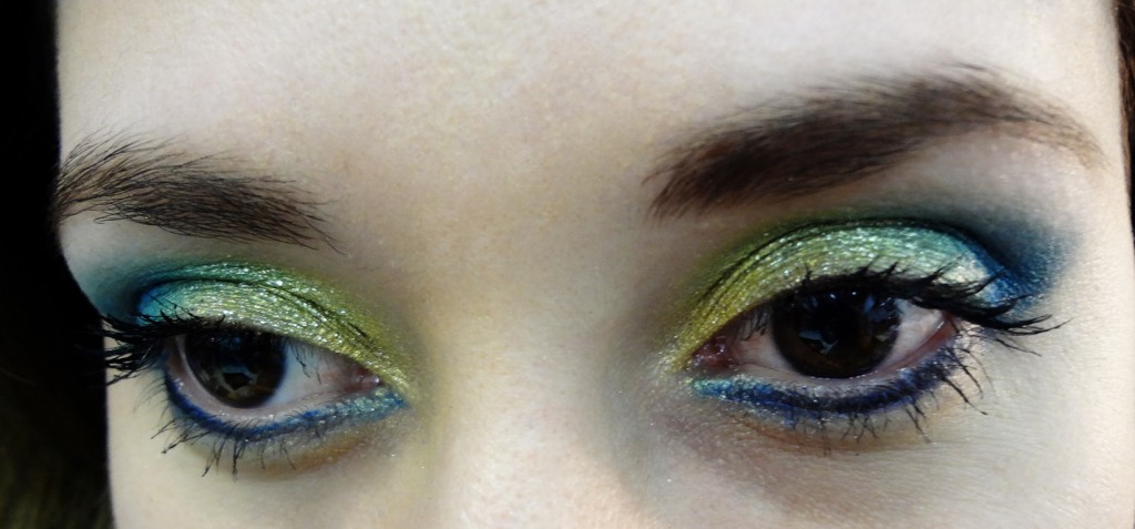 make azuul e dourada make azuul e dourada