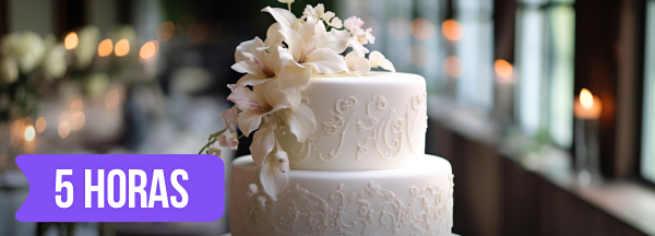 Curso de Bolo de Casamento Decorado com Pasta Americana