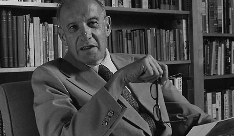 10 frases de Peter Drucker para inspirar sucesso